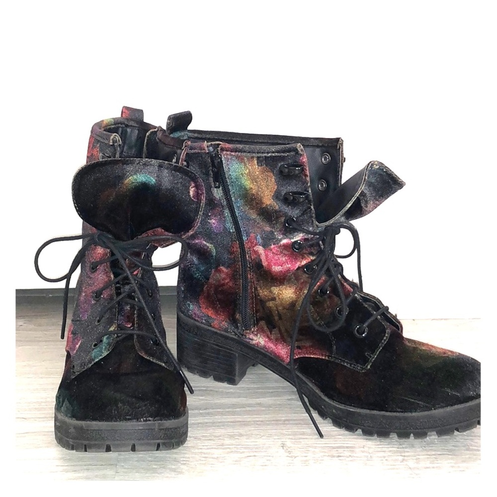 Madden girl combat boots